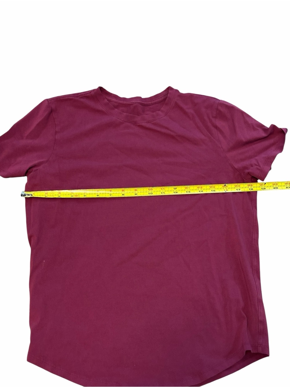 Lululemon Women’s M/L Crewneck T-Shirt in Deep Berry - Picture 2 of 7